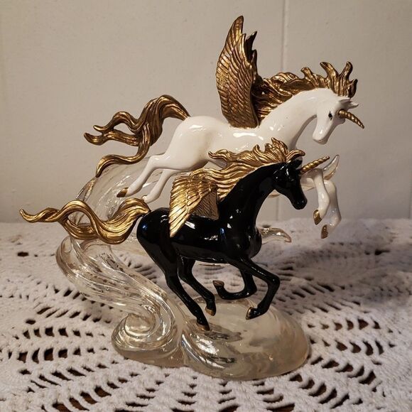 Hamilton Collection "Love Runs Wild" from Wings of Love Collection - Picture 1 of 5